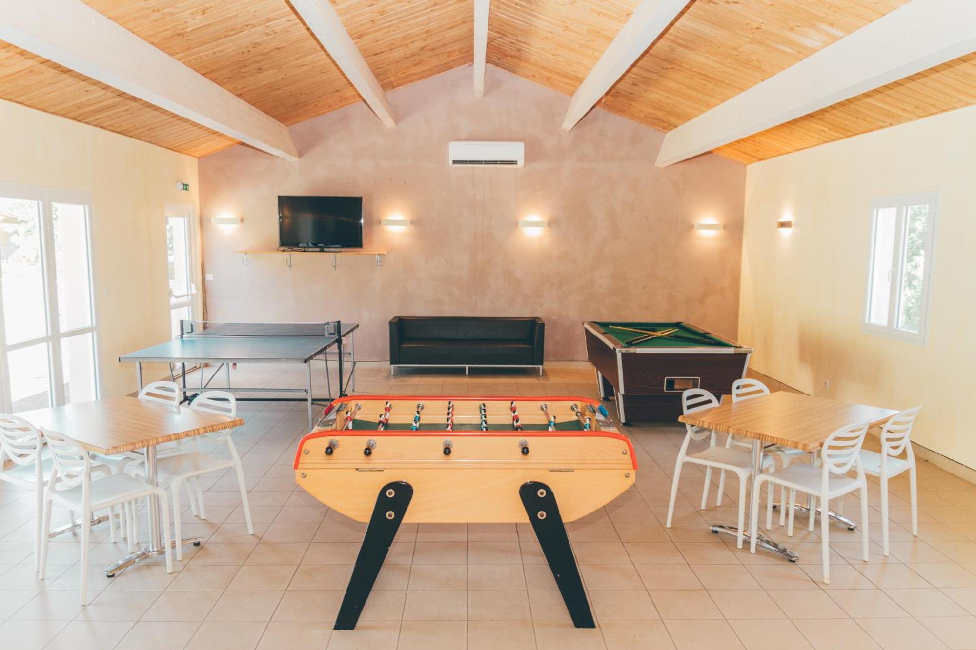 Hotel Terres De France - Les Hameaux De Pomette Marminiac Exteriér fotografie